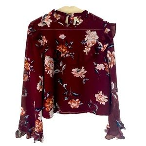 Live 4 Truth Ruffled Top Sz L